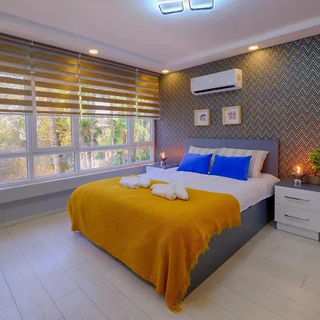 Chic&cozy 2br View, Near Kaleici&beach Apartamento *