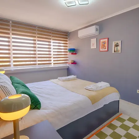 Chic&cozy 2br View, Near Kaleici&beach Apartament